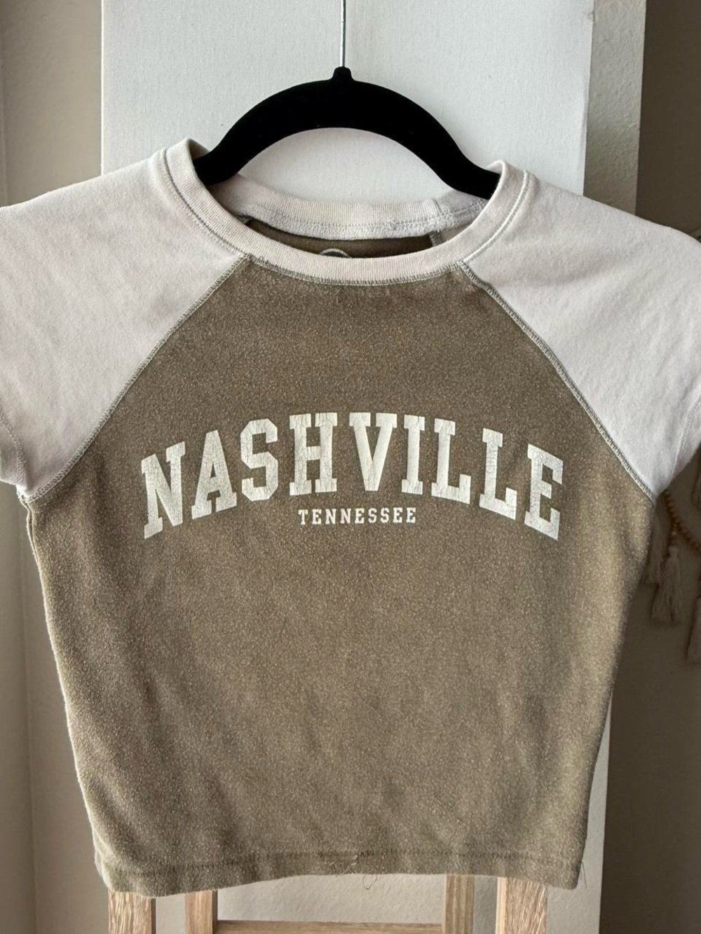 Nashville Tennessee Two-Tone Raglan Sweatshirt